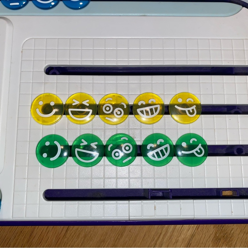 Fisher-Price Math Adding/Counting/Writing Toy - Picture 6 of 8